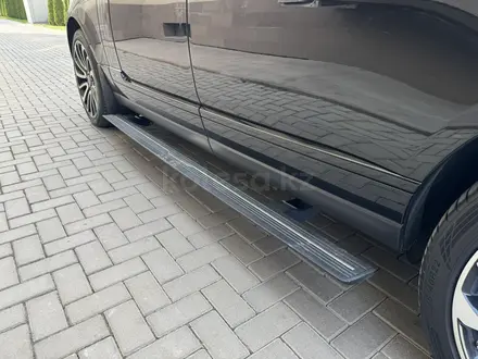 Land Rover Range Rover 2018 года за 47 800 000 тг. в Алматы – фото 20