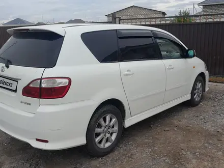 Toyota Ipsum 2003 года за 4 300 000 тг. в Атырау – фото 2