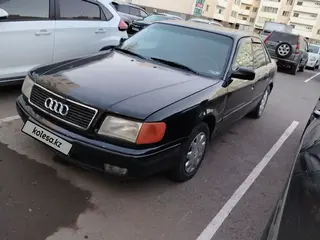 Audi 100