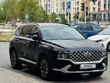 Hyundai Santa Fe 2023 года за 15 000 000 тг. в Астана
