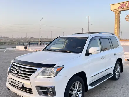 Lexus LX 570 2014 года за 29 000 000 тг. в Жанаозен