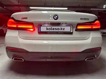BMW 530 2022 года за 30 500 000 тг. в Алматы – фото 12