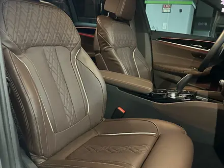 BMW 530 2022 года за 30 500 000 тг. в Алматы – фото 17