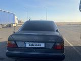 Mercedes-Benz E 200 1989 годаfor1 300 000 тг. в Караганда – фото 5