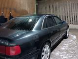 Audi A8 1996 года за 2 100 000 тг. в Шымкент – фото 2