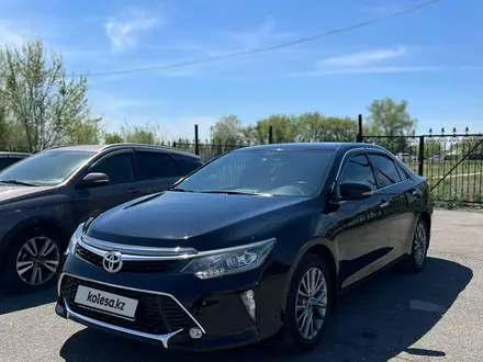 Toyota Camry 2017 годаүшін14 500 000 тг. в Семей – фото 3