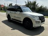 Mitsubishi Pajero 2020 годаүшін20 500 000 тг. в Уральск – фото 2