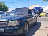 Mercedes-Benz E 500 1994 года за 3 000 000 тг. в Алматы