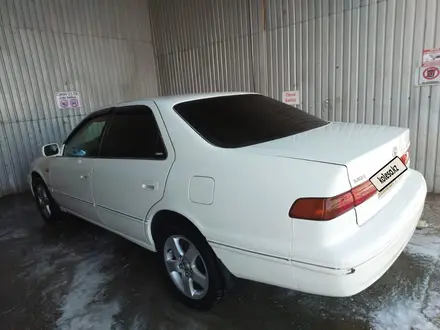 Toyota Camry 1998 года за 3 200 000 тг. в Усть-Каменогорск – фото 7