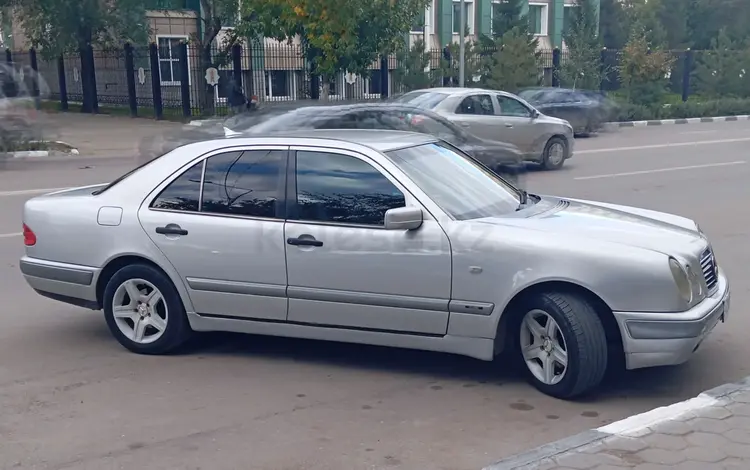 Mercedes-Benz E 230 1996 года за 3 250 000 тг. в Костанай