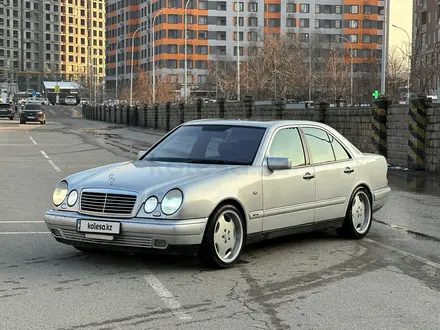 Mercedes-Benz E 55 AMG 1998 года за 5 000 000 тг. в Шымкент