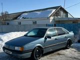 Volkswagen Passat 1992 года за 1 500 000 тг. в Уральск – фото 2