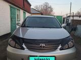 Toyota Camry 2003 года за 5 300 000 тг. в Урджар – фото 3