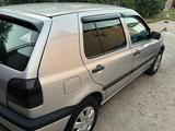 Volkswagen Golf 1996 года за 1 700 000 тг. в Шымкент – фото 2