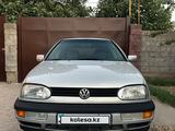 Volkswagen Golf 1996 годаүшін1 700 000 тг. в Шымкент