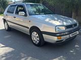 Volkswagen Golf 1996 года за 1 700 000 тг. в Шымкент – фото 4