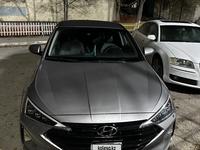 Hyundai Elantra 2020 годаfor6 000 000 тг. в Жанаозен