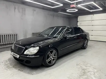 Mercedes-Benz S 500 2003 года за 5 000 000 тг. в Астана – фото 16