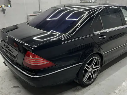 Mercedes-Benz S 500 2003 года за 5 000 000 тг. в Астана – фото 19