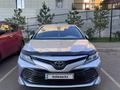 Toyota Camry 2019 годаүшін12 900 000 тг. в Астана – фото 2