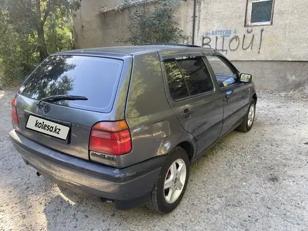 Volkswagen Golf 1995 года за 1 800 000 тг. в Тараз – фото 4