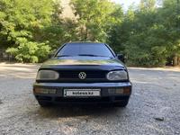 Volkswagen Golf 1995 годаүшін1 800 000 тг. в Тараз