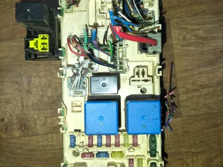 Блок предохранителей MR268581 за 12 200 тг. в Астана