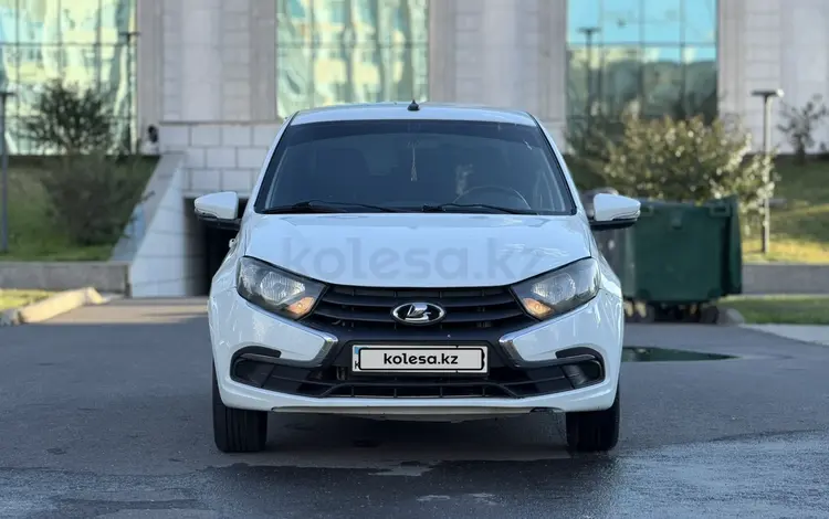 ВАЗ (Lada) Granta 2190 2019 года за 2 900 000 тг. в Астана
