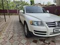 Volkswagen Touareg 2005 года за 6 000 000 тг. в Алматы – фото 3