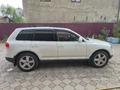 Volkswagen Touareg 2005 года за 6 000 000 тг. в Алматы – фото 4