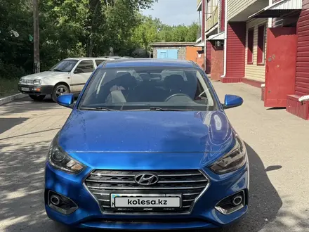 Hyundai Accent 2018 года за 6 500 000 тг. в Караганда – фото 3