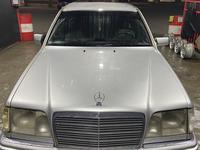 Mercedes-Benz E 200 1995 годаүшін1 600 000 тг. в Семей