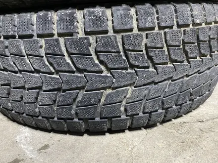 Комплект зимние шины 265/70/16 Dunlop Grandtrek sj6. за 85 000 тг. в Алматы – фото 5