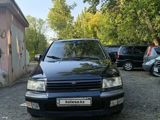 Mitsubishi Space Wagon, 1998