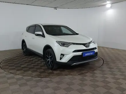 Toyota RAV4 2018 года за 12 640 000 тг. в Шымкент – фото 3