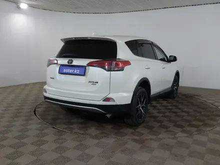 Toyota RAV4 2018 года за 12 640 000 тг. в Шымкент – фото 5