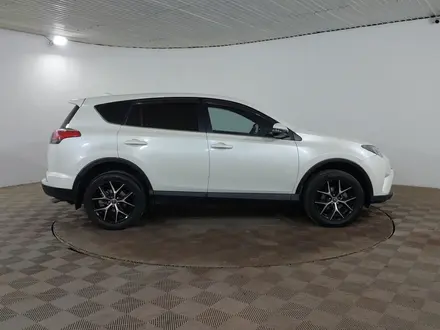 Toyota RAV4 2018 года за 12 640 000 тг. в Шымкент – фото 4