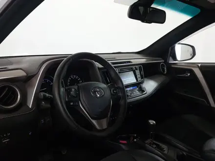 Toyota RAV4 2018 года за 12 640 000 тг. в Шымкент – фото 17