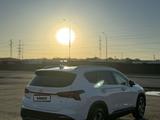 Hyundai Santa Fe 2022 года за 17 200 000 тг. в Шымкент – фото 5