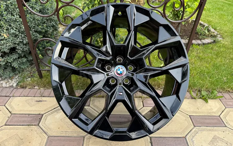 Оригинальные диски R22 на BMW X7 (G07), BMW X5 (G05), BMW X6 (G06) БМВ за 1 010 000 тг. в Алматы