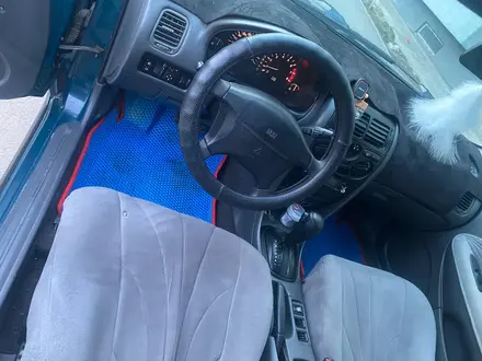 Mitsubishi Carisma 1997 года за 2 000 000 тг. в Алматы – фото 30