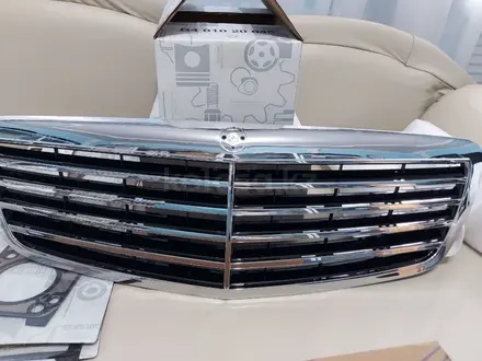 Решётка радиатора на W221 до рестайлинг.S350, S500, S600 за 105 000 тг. в Астана