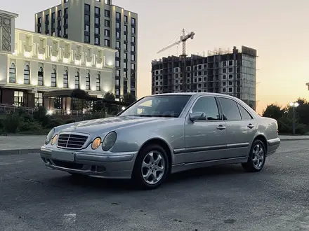 Mercedes-Benz E 200 2001 года за 4 700 000 тг. в Шымкент – фото 3