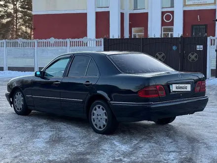 Mercedes-Benz E 230 1996 года за 1 970 000 тг. в Караганда – фото 5