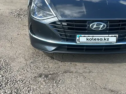 Hyundai Sonata 2022 года за 12 500 000 тг. в Петропавловск – фото 3