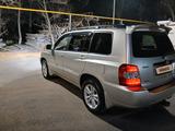 Toyota Highlander 2006 года за 8 500 000 тг. в Алматы – фото 2