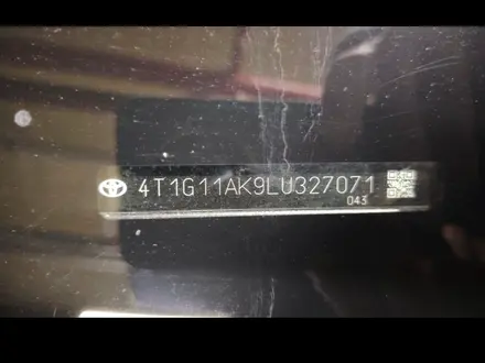 Toyota Camry 2020 года за 8 500 000 тг. в Актау – фото 2