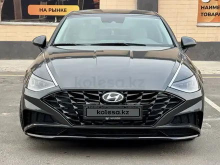 Hyundai Sonata 2021 года за 11 900 000 тг. в Алматы – фото 3