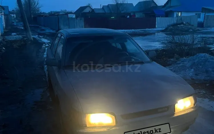 Mazda 323 1991 года за 600 000 тг. в Семей