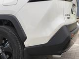 Toyota RAV4 2021 годаүшін17 500 000 тг. в Актобе – фото 4